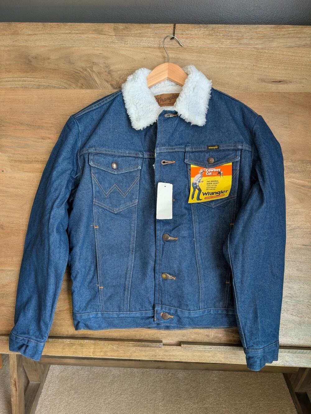 Wrangler Western Jacket Mens S Blue Denim Cowboy Cut Heavyweight Long Sleeve NWT